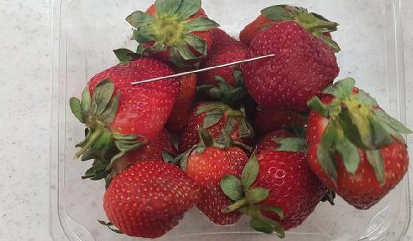 Συναγερμός: Εντοπίστηκαν φράουλες με βελόνες 