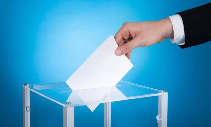 Πρόωρες εκλογές: Τι δείχνουν όλες οι δημοσκοπήσεις για την ψαλίδα ΝΔ - ΣΥΡΙΖΑ