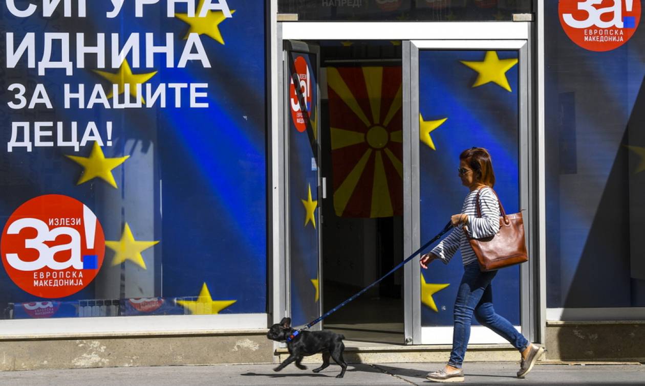 Σκόπια: Λογαριασμοί στο twitter καλούν σε αποχή από το δημοψήφισμα