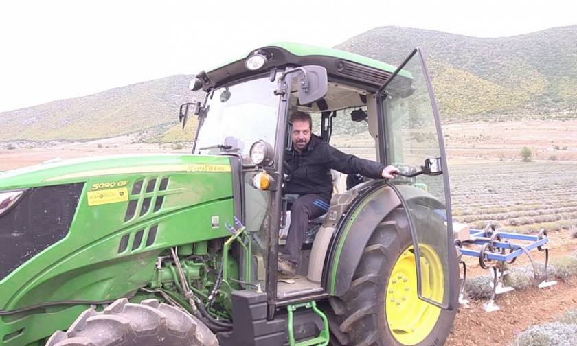 Ο καλύτερος νέος Ελληνας αγρότης για το 2018 μοιράζεται τα «μυστικά» της επιτυχίας του