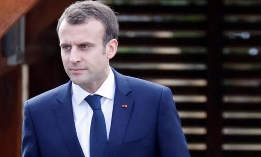 Γαλλία: «Σκούρα» τα πράγματα για Μακρόν, αλλά η παραίτηση τριών υπουργών του δεν συνιστά κρίση
