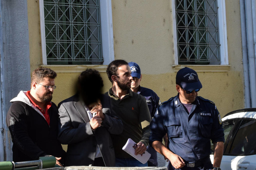 Σέρρες: Προφυλακίσθηκε ο καθηγητής «φακελάκης» που ζητούσε «ανταλλάγματα» από φοιτητές (pics)