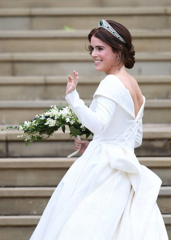 Βρετανία: Ο παραμυθένιος γάμος της πριγκίπισσας Ευγενίας (pics+vid)