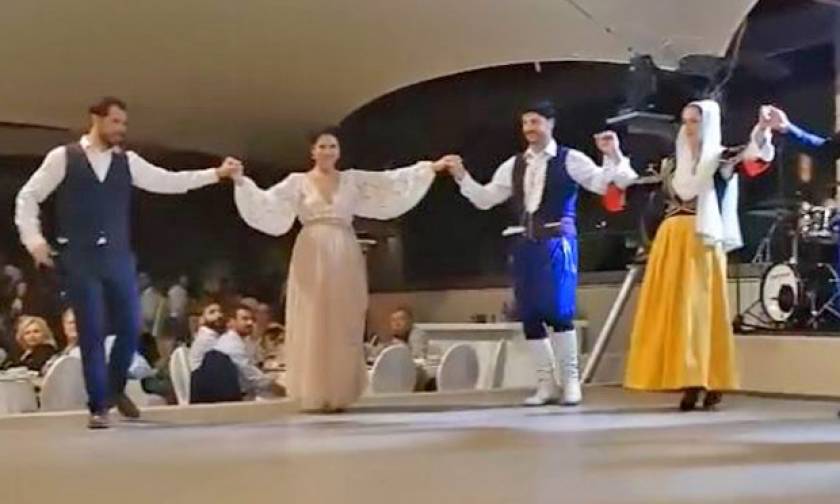Όμορφες στιγμές: Χόρεψαν τον πιο ωραίο χορό της ζωής τους στην Κρήτη!