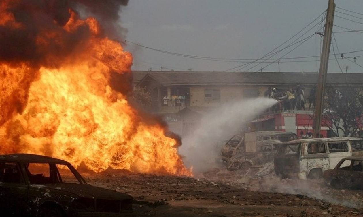 Τραγωδία στη Νιγηρία: 60 νεκροί από πυρκαγιά σε πετρελαιαγωγό