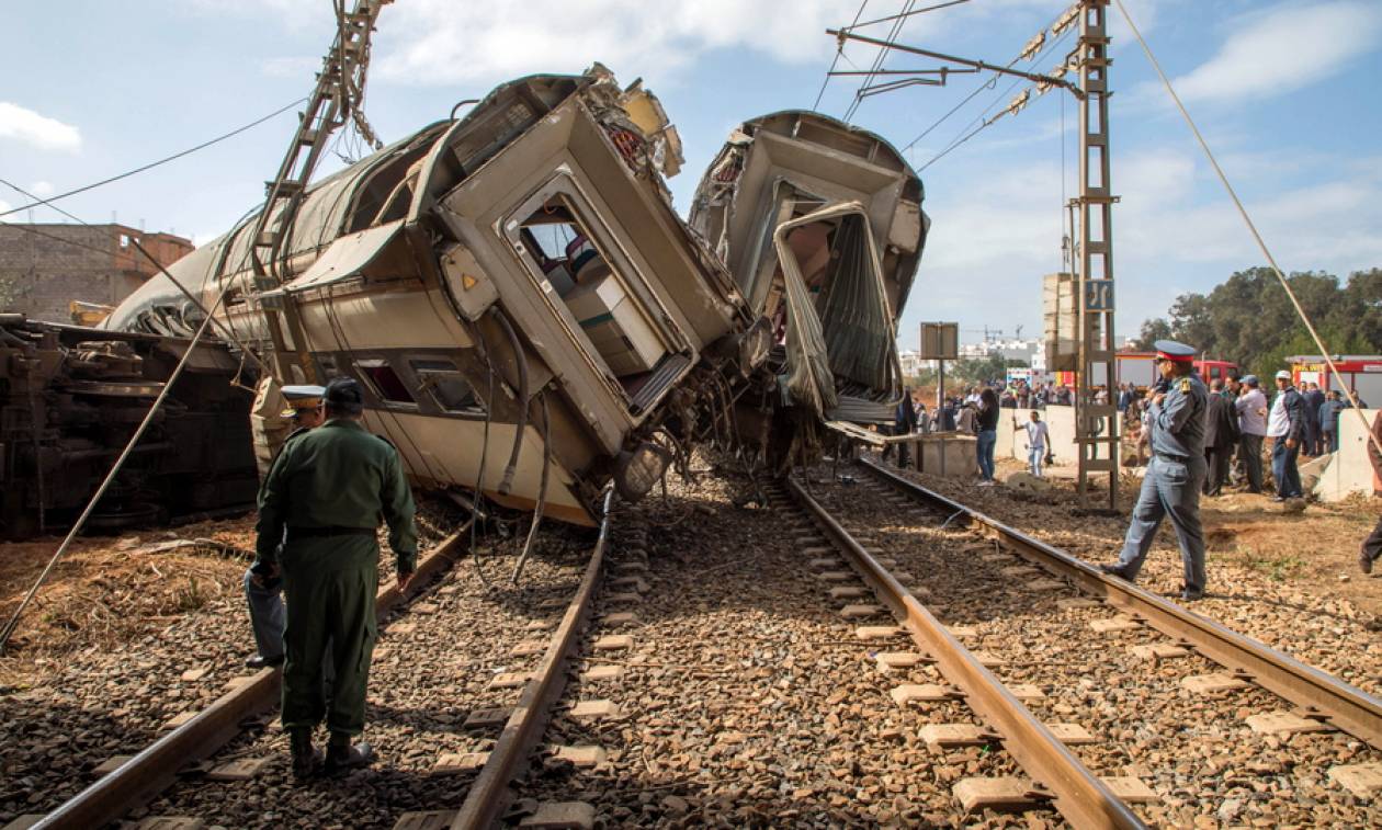 Τραγωδία στο Μαρόκο: Εκτροχιάστηκε τρένο με δεκάδες επιβάτες – Τουλάχιστον επτά νεκροί (pics+vid)