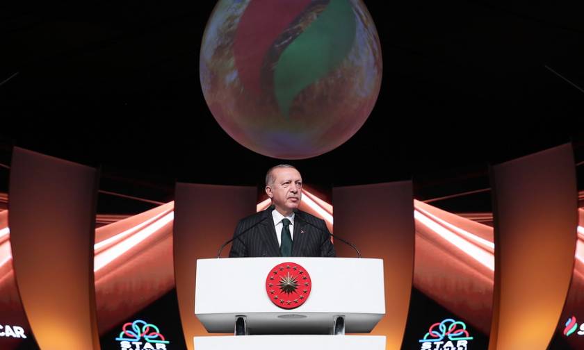 Προκαλεί πάλι ο Ερντογάν: Η Τουρκία θα απαντά στις προκλήσεις στο πεδίο των μαχών