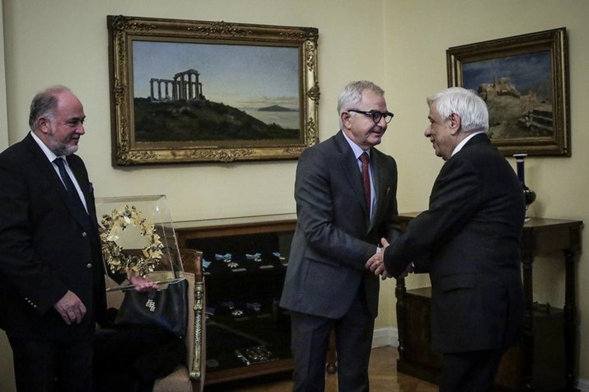 Συνάντηση Παυλόπουλου με τον πρόεδρο και τα μέλη του ΔΣ του Ζαππείου 