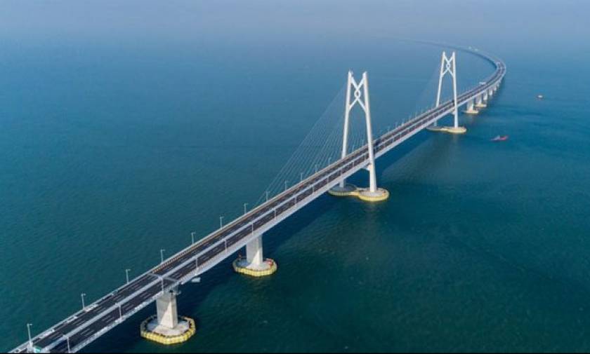 Δείτε την μεγαλύτερη γέφυρα στον κόσμο με μήκος 55 χλμ!