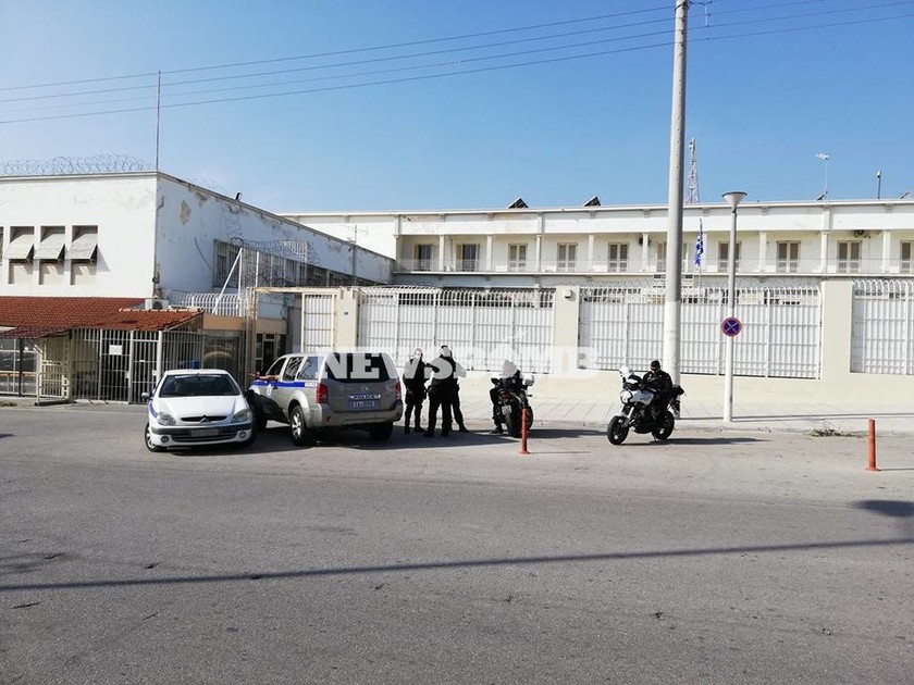 ΕΚΤΑΚΤΟ: Στις φυλακές Κορυδαλλού το ζεύγος Παπαντωνίου
