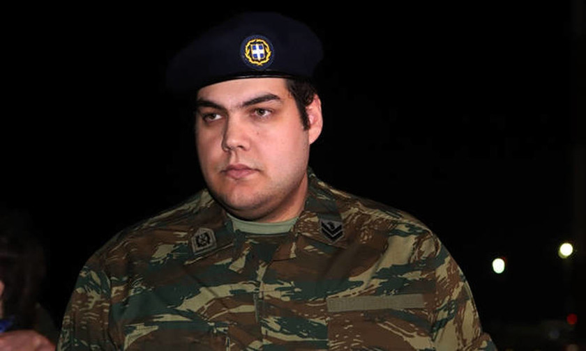 Έλληνες στρατιωτικοί: Σε στρατοδικείο παραπέμπονται οι Μητρετώδης - Κούκλατζης (pics+vid)