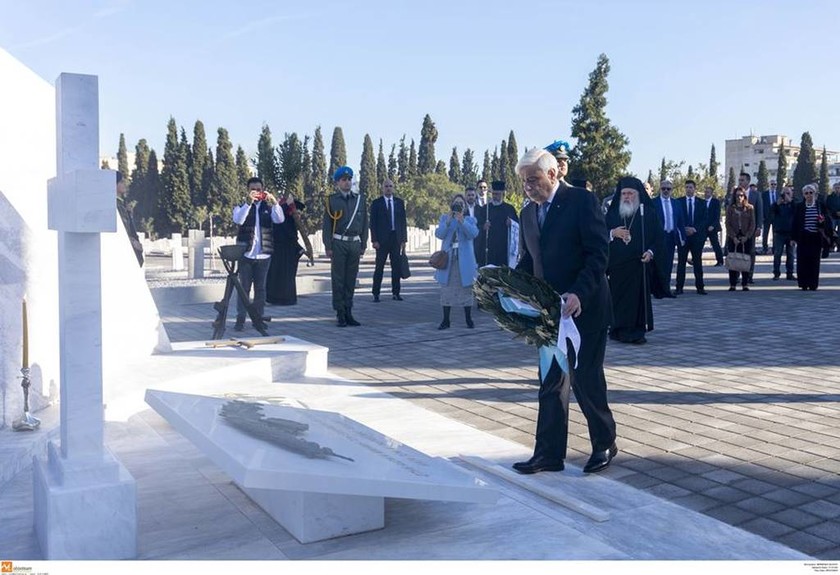 Παυλόπουλος: Οι νεκροί του Μακεδονικού Μετώπου υπερασπίστηκαν την ελληνικότητα της Μακεδονίας