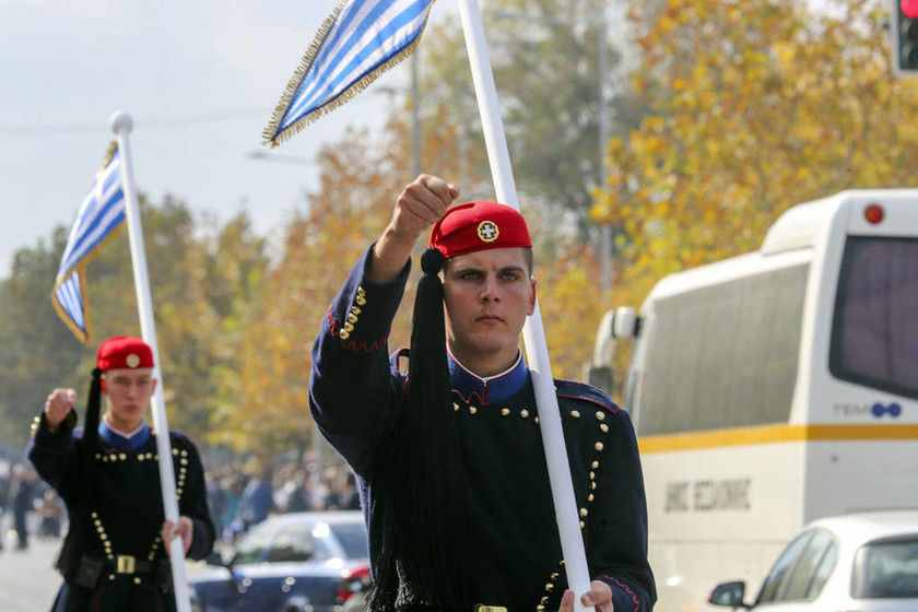 LIVE 28η Οκτωβρίου: Η μεγάλη στρατιωτική παρέλαση στη Θεσσαλονίκη