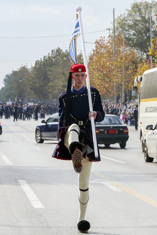 LIVE 28η Οκτωβρίου: Η μεγάλη στρατιωτική παρέλαση στη Θεσσαλονίκη