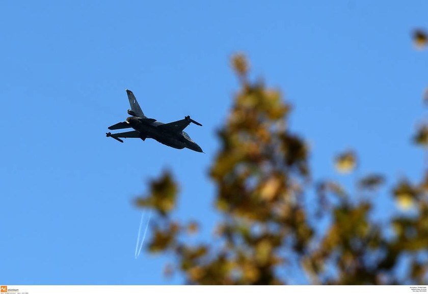 Ανατριχίλα: Το συγκλονιστικό μήνυμα του πιλότου του F-16 στους Έλληνες στη στρατιωτική παρέλαση
