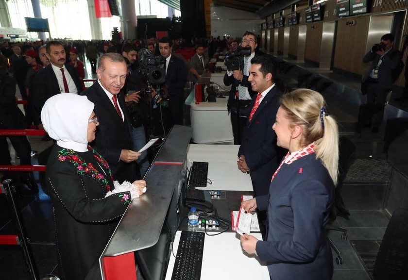 Ερντογάν: Αυτό θα είναι το όνομα του νέου αεροδρομίου της Κωνσταντινούπολης (Pics+Vids)