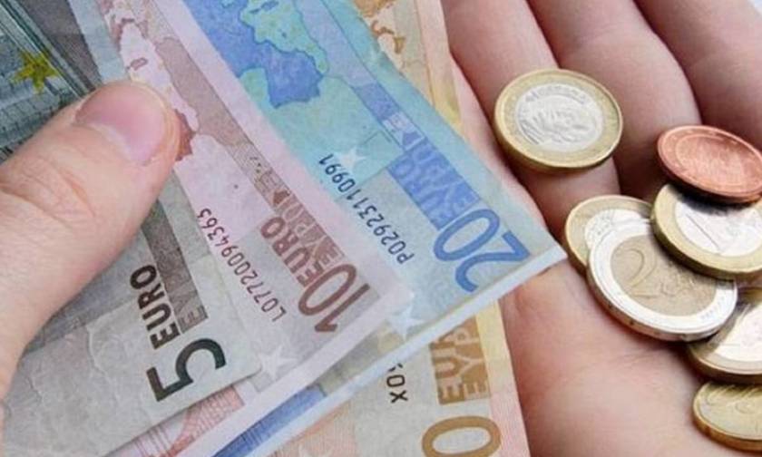ΑΑΔΕ: Μείωση φόρων σε αγρότες με κέρδη έως 10.000 ευρώ