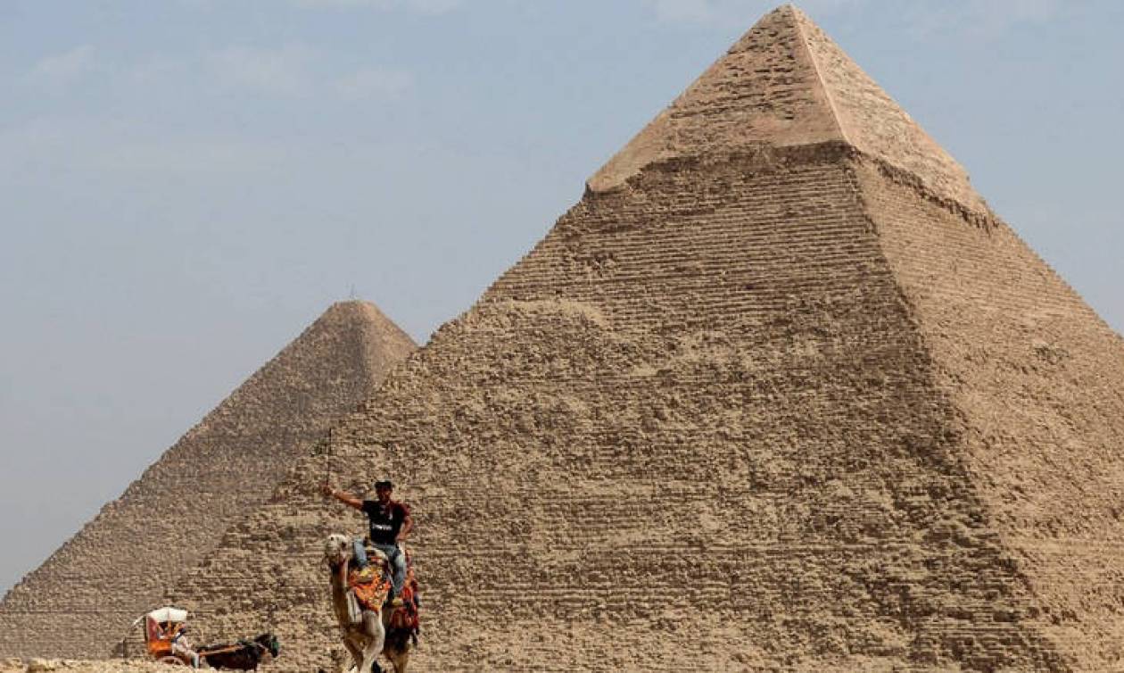 Συγκλονιστική αποκάλυψη: Έτσι έχτισαν την Πυραμίδα του Χέοπα - Τι ανακάλυψαν αρχαιολόγοι