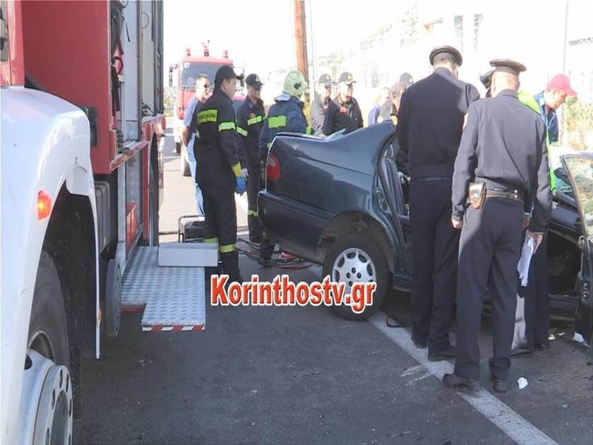Φρικτό τροχαίο με δύο νεκρούς στην παλαιά εθνική οδό Αθηνών - Κορίνθου (vid+pics)