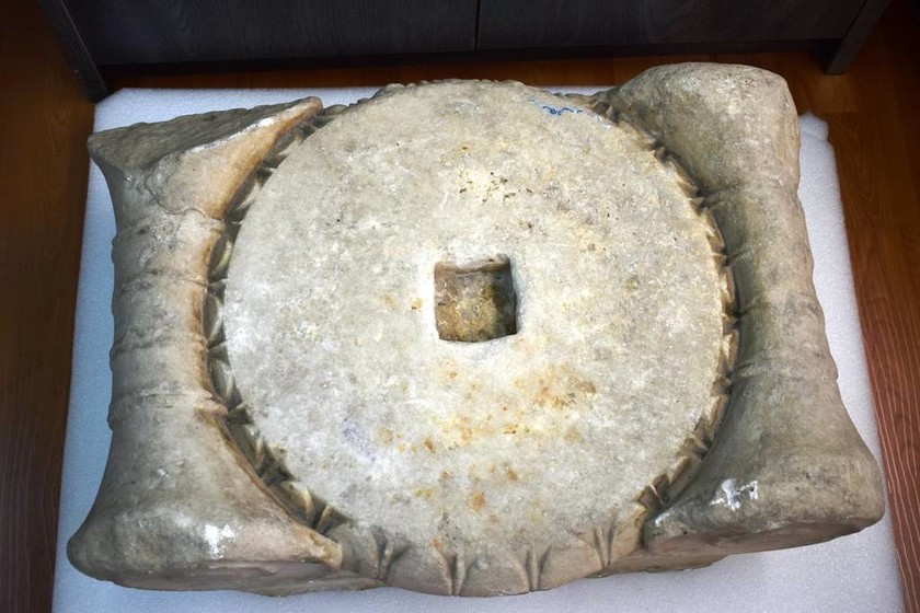 Μοναστηράκι: Αρχαιοκάπηλος έκρυβε πολύτιμο θησαυρό (pics)