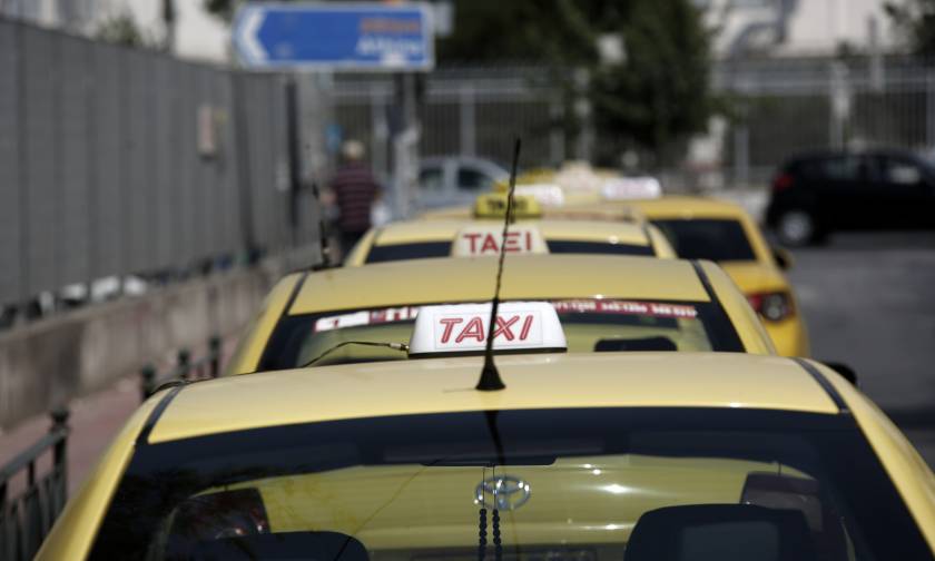 Στάση εργασίας στα ταξί: Πότε τραβούν χειρόφρενο οι οδηγοί