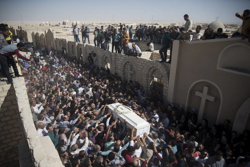 Η «ώρα» των αντιποίνων: 19 τζιχαντιστές του ISIS νεκροί για τους νεκρούς χριστιανούς στο μοναστήρι 