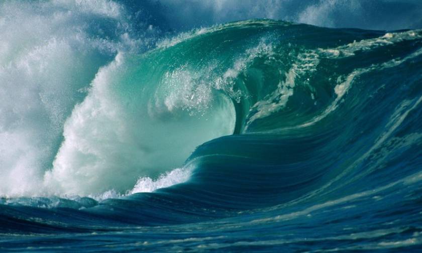 Δραματική προειδοποίηση: Κίνδυνος τσουνάμι στη Μεσόγειο – Απειλείται η Ελλάδα