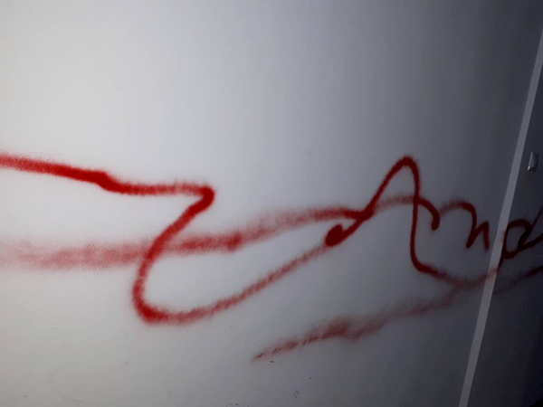 mpoutaris vandalismos 3