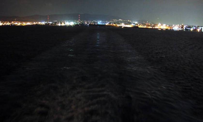 'Flying Dolphin XVII' returns to Piraeus due to mechanical failure