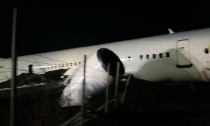 Πανικός: Έξι τραυματίες από την αναγκαστική προσγείωση αεροσκάφους στη Γουιάνα (pics)