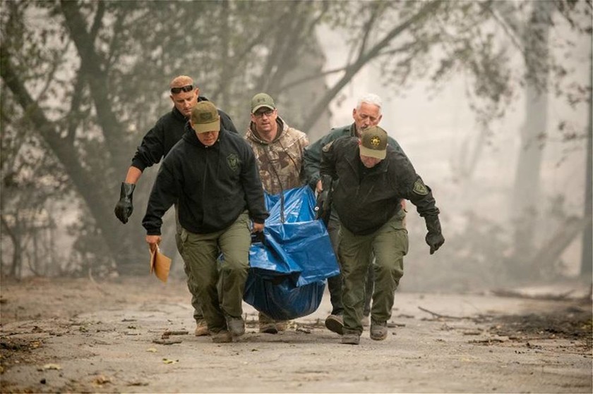 Φλέγεται η Καλιφόρνια: Εικόνες βιβλικής καταστροφής με 25 νεκρούς (vids+pics)