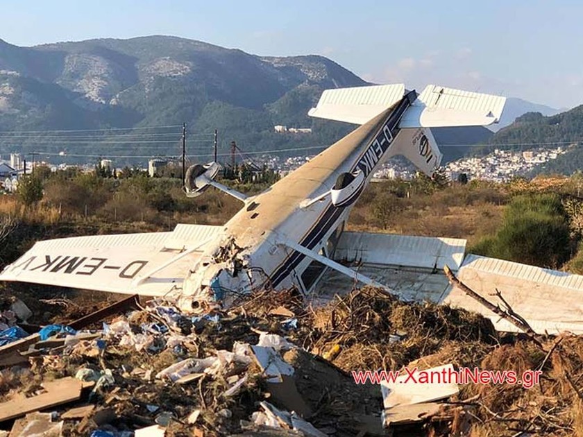 Συνετρίβη αεροπλάνο στην Ξάνθη: Δύο τραυματίες (pics)
