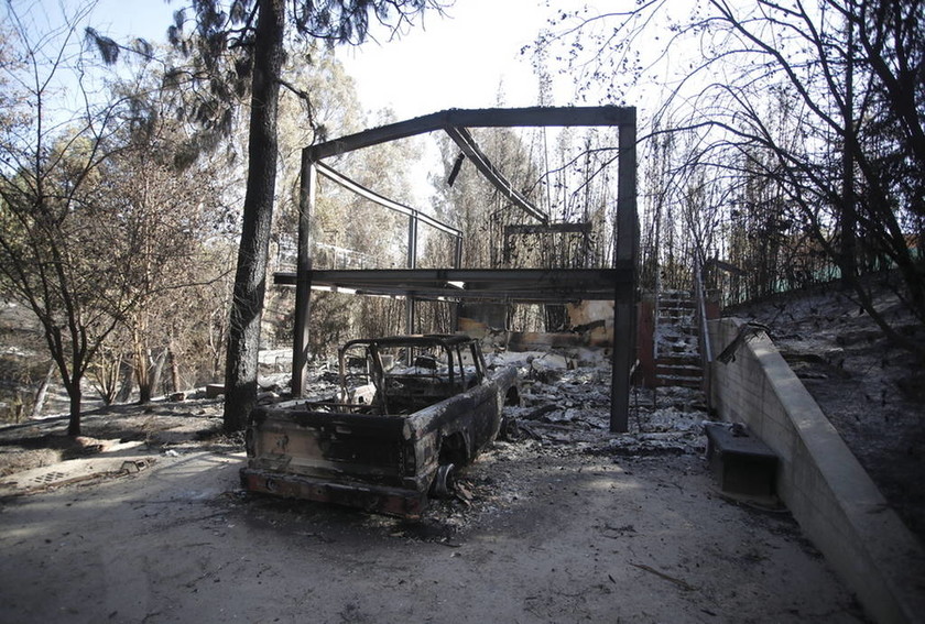Καλιφόρνια: Ανεξέλεγκτη μαίνεται η πιο φονική πυρκαγιά στην ιστορία της πολιτείας (pics&vids)