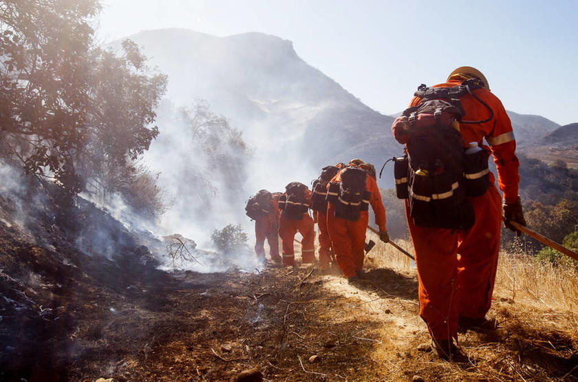 Καλιφόρνια: Ανεξέλεγκτη μαίνεται η πιο φονική πυρκαγιά στην ιστορία της πολιτείας (pics&vids)