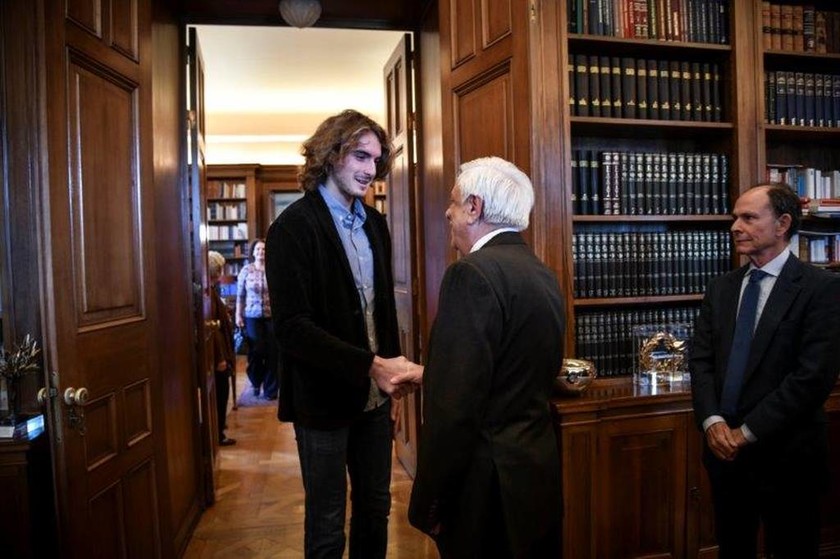Στο Προεδρικό Μέγαρο ο Στέφανος Τσιτσιπάς: Νιώθω υπερήφανος που παίζω για τα ελληνικά χρώματα