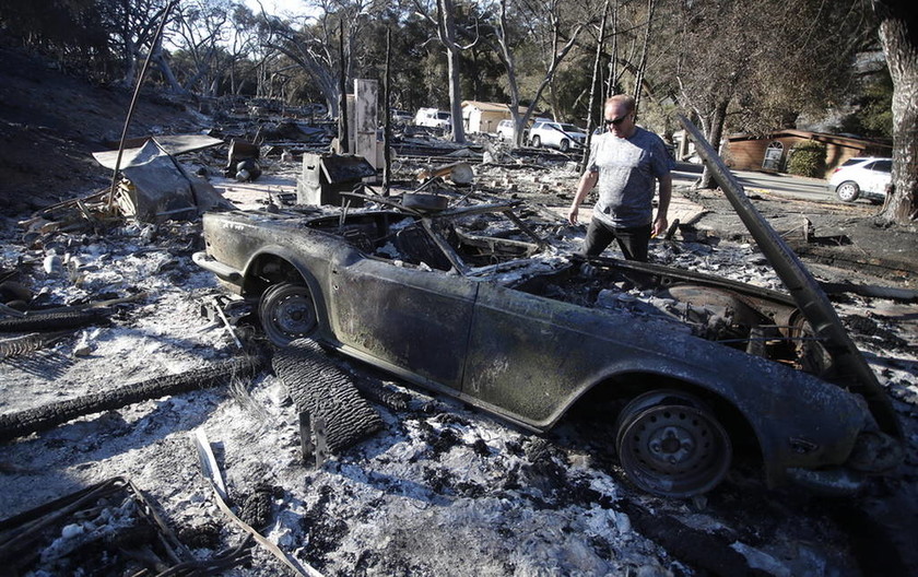 Η Καλιφόρνια στις φλόγες: Στους 58 οι νεκροί - Ξεπερνούν τους 100 οι αγνοούμενοι (pics&vid)