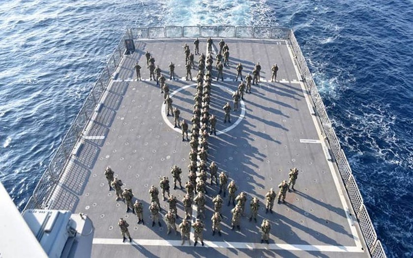 Συνεχίζονται οι προκλήσεις: Η Τουρκία έβγαλε τον στόλο της στο Αιγαίο (pics)