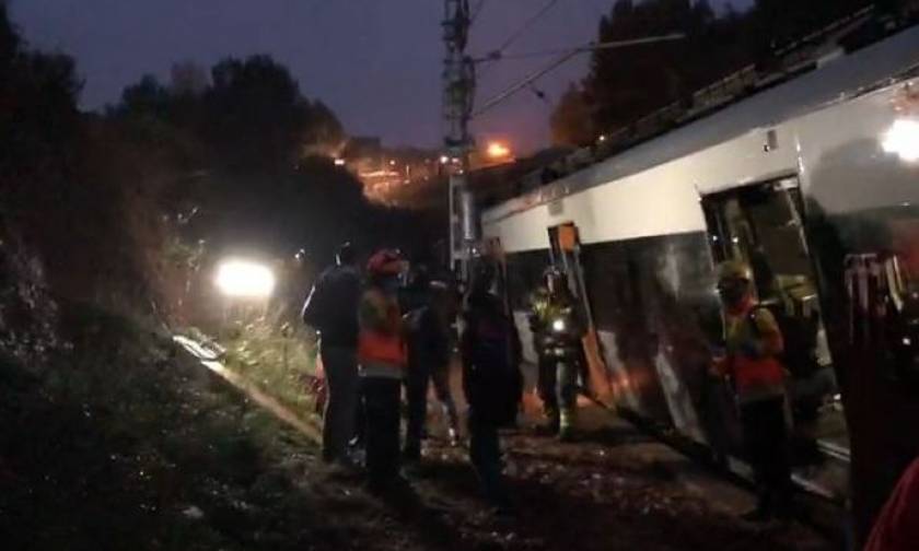 Εκτροχιασμός τρένου στη Βαρκελώνη: Ένας νεκρός και 49 τραυματίες (pics+vid)
