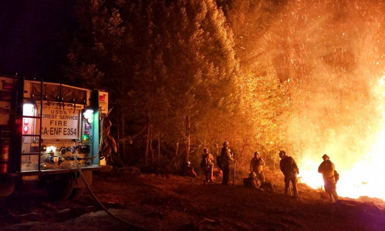Τραγωδία δίχως τέλος στην Καλιφόρνια: Τουλάχιστον 86 νεκροί από τις φονικές πυρκαγιές (pics+vid)