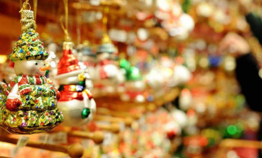 Shop opening hours for Christmas and New Year holidays in Athens