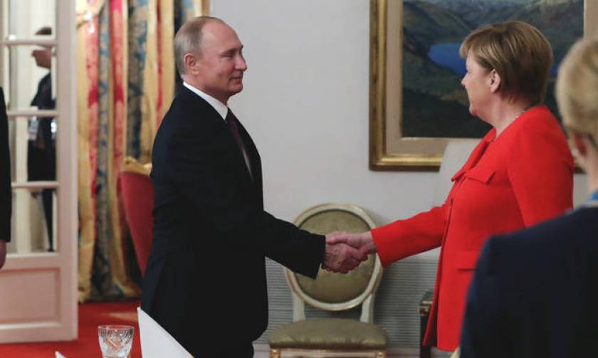 G20: Συνομιλίες για το Κερτς με τη συμμετοχή Ουκρανίας και Γαλλίας συμφώνησαν Μέρκελ - Πούτιν