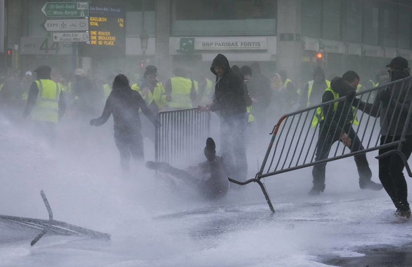 Ο «πυρετός» των «αγανακτισμένων» χτυπά την Ευρώπη: Διαδηλώσεις και στις Βρυξέλλες
