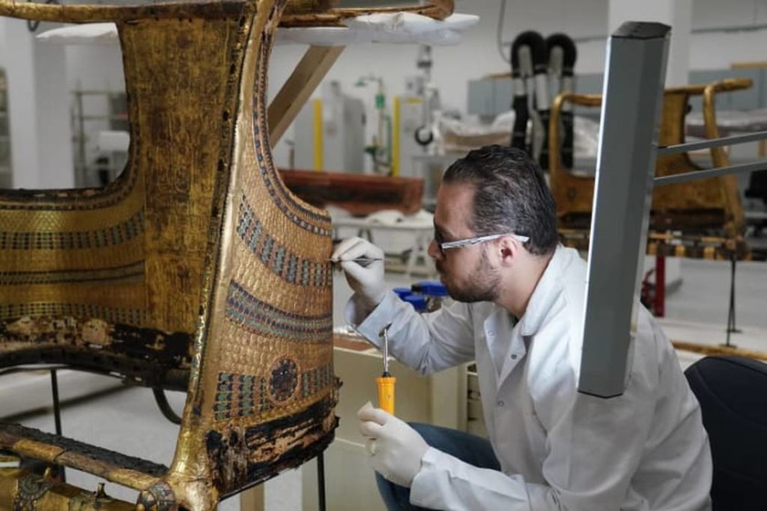 Στα «άδυτα» του εντυπωσιακού νέου μουσείου του Καΐρου – Θα είναι ένα από τα μεγαλύτερα στον πλανήτη