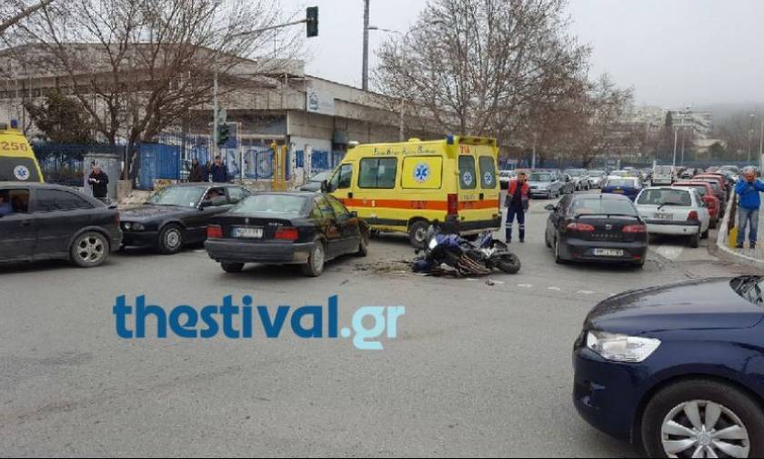 Τραγωδία στη Θεσσαλονίκη - Κατέληξε ο 25χρονος που τραυματίστηκε σοβαρά σε τροχαίo