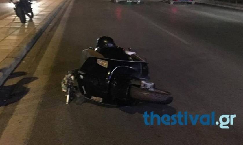 Θεσσαλονίκη: Οδηγός ταξί χτύπησε μοτοσικλετιστή και τον εγκατέλειψε (pic)