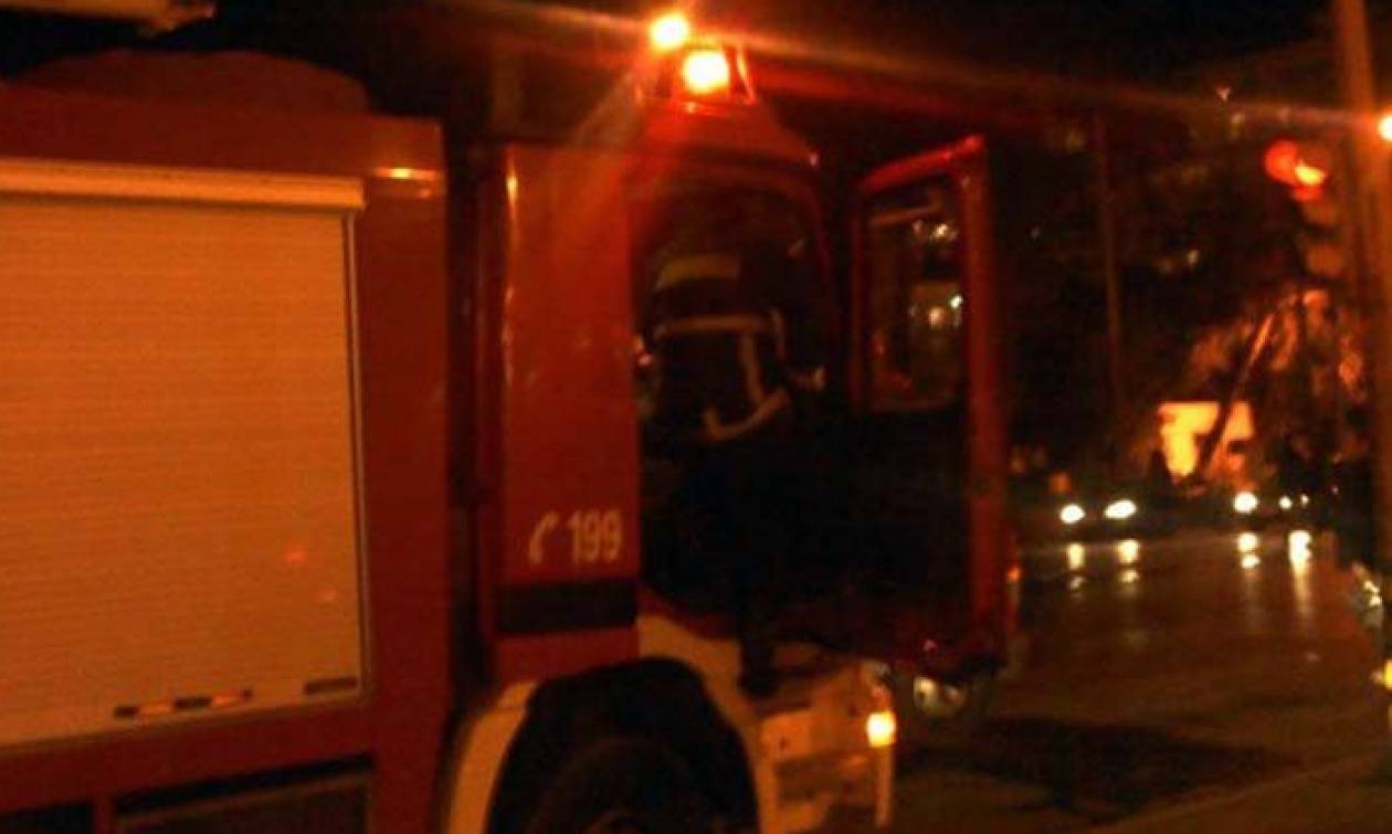 Λάρισα: Διαμέρισμα τυλίχθηκε στις φλόγες