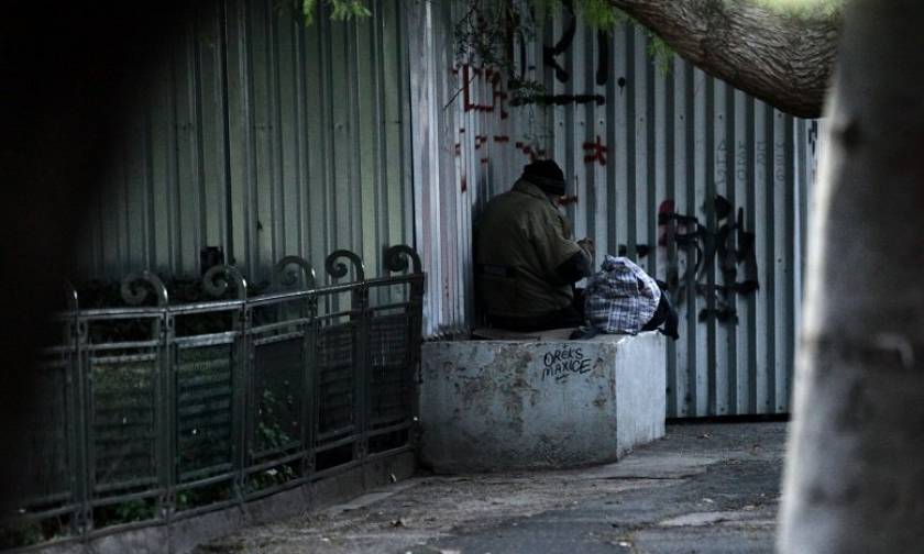Θερμαινόμενοι χώροι για άστεγους σε Αθήνα και Πειραιά