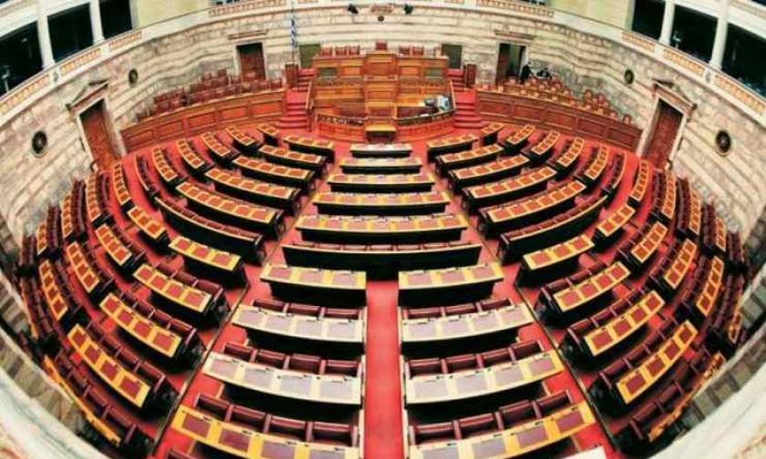 LIVE Βουλή: Η συζήτηση στην Ολομέλεια για τον Προϋπολογισμό του 2019