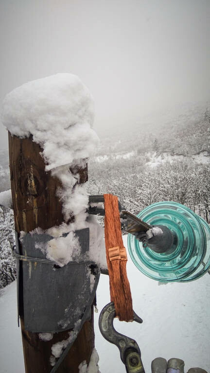 Καιρός: Το χιόνι κάλυψε το νομό Τρικάλων (pics)