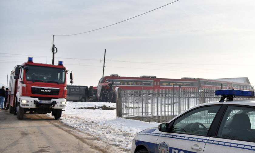 Τραγωδία στη Σερβία: Τρένο συγκρούστηκε με λεωφορείο - Πέντε νεκροί